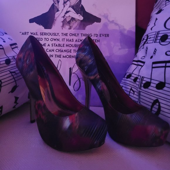 Aldo Pumps Abstract Mixed Print Satin Platform Heels Size 37 (US 6.5) - Picture 6 of 8